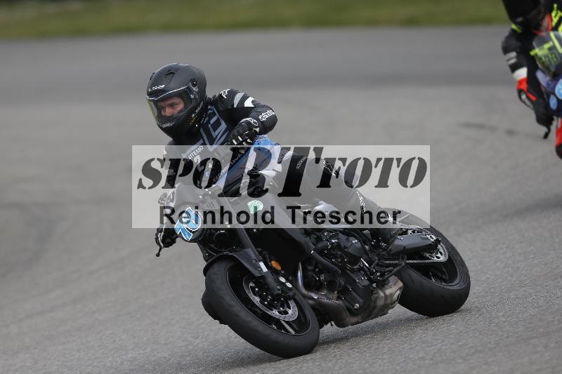 /09 19.04.2026  Caremotion get faster ADR/Gruppe gruen/76